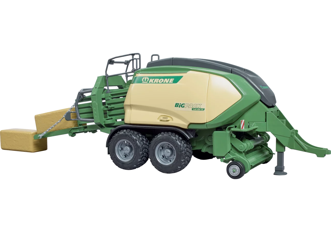 Bruder Krone Big Pack 1290 HDP VC Großballenpresse im Maßstab 1:16 mit zwei Quaderballen
